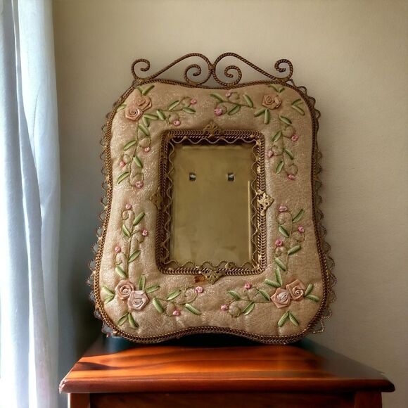 Beaded Embroidered Floral Photo Frame Victorian Fairy Metallic Embellished FLAW. - Picture 1 of 16